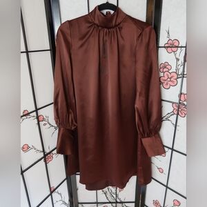 H&M Elegant Chocolate Brown Satin Blouse   Highneck Line Size Extra Large NWT